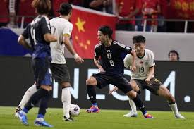 兰在争冠道
